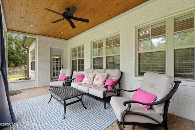 2157 Hemmingway Drive, Nesbit, MS 38651
