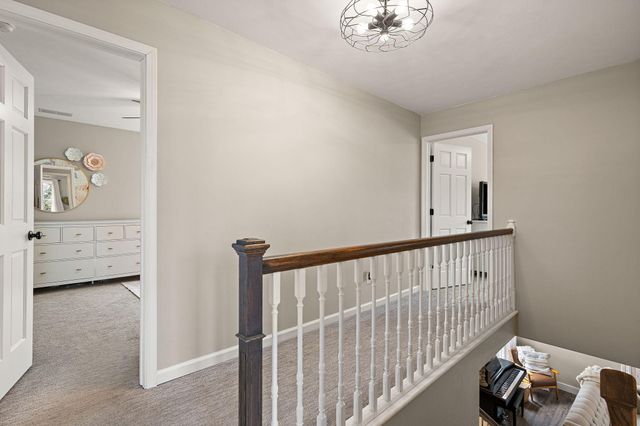 403 Creekwood Drive, Valparaiso, IN 46383