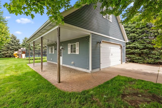 403 Creekwood Drive, Valparaiso, IN 46383