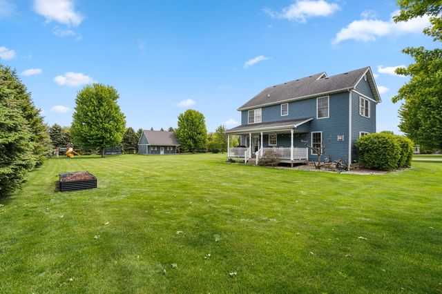 403 Creekwood Drive, Valparaiso, IN 46383
