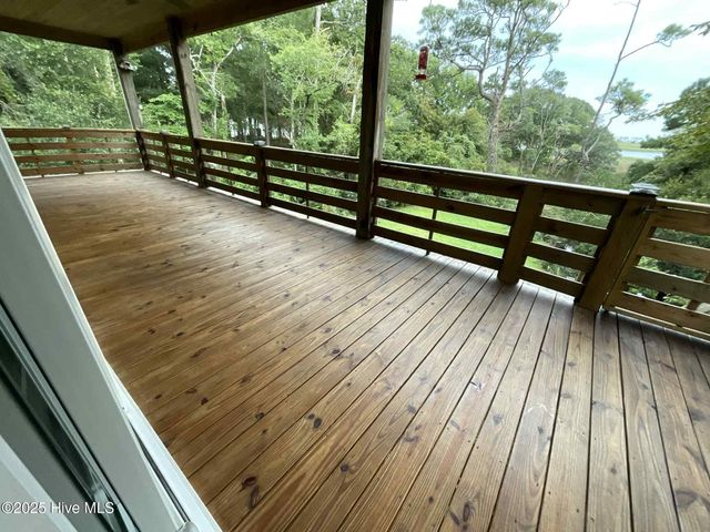 2659 Seashore Road SW, Supply, NC 28462