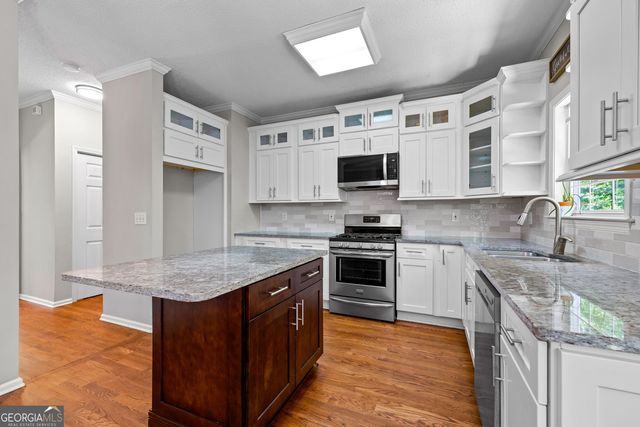 80 Hamstead Park Drive, Sharpsburg, GA 30277