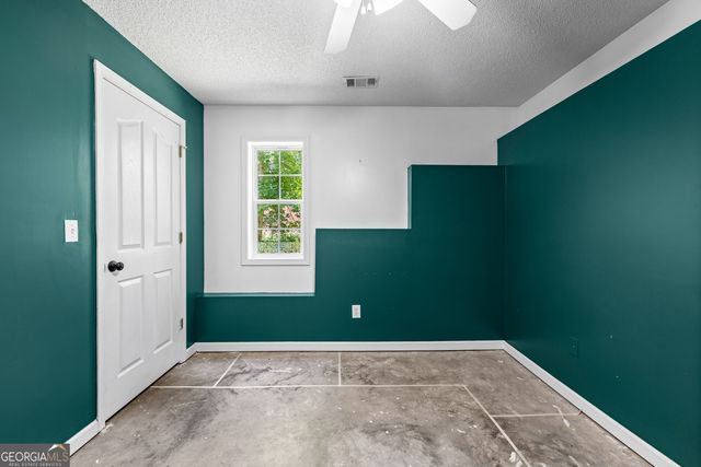 80 Hamstead Park Drive, Sharpsburg, GA 30277
