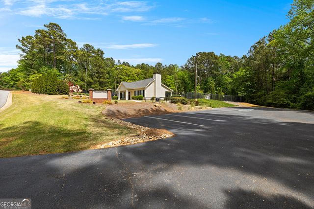 80 Hamstead Park Drive, Sharpsburg, GA 30277