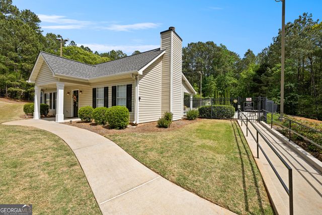 80 Hamstead Park Drive, Sharpsburg, GA 30277