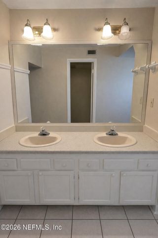 202 ST JOHNS Avenue 103B, Green Cove Springs, FL 32043