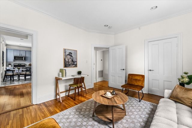 96 Seaverns Avenue 1, Boston, MA 02130