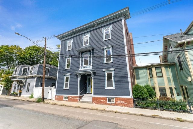 96 Seaverns Avenue 1, Boston, MA 02130