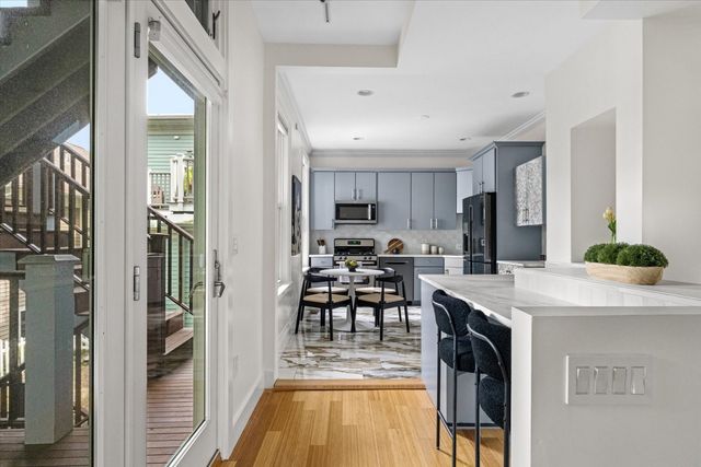 96 Seaverns Avenue 1, Boston, MA 02130