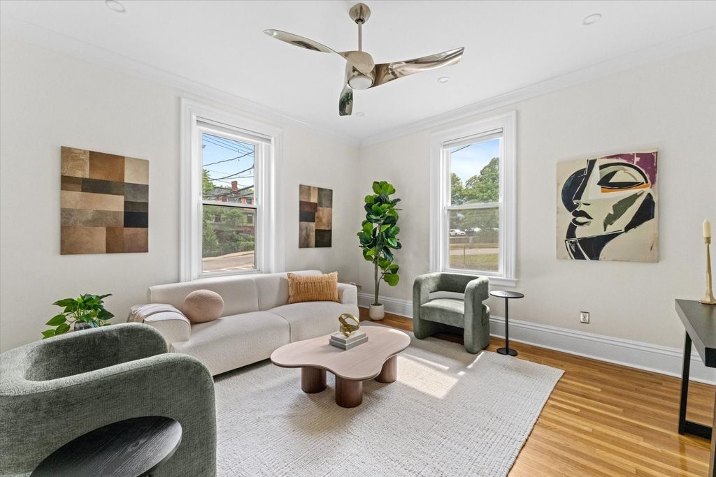 96 Seaverns Avenue 1, Boston, MA 02130