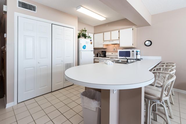 780 Sundial Court UNIT 3004, Fort Walton Beach, FL 32548