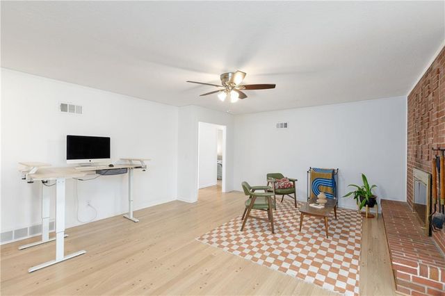 6138 Hemlock Street, Mission, KS 66202