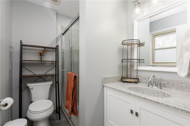 6138 Hemlock Street, Mission, KS 66202