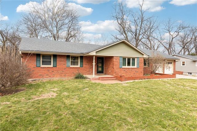 6138 Hemlock Street, Mission, KS 66202