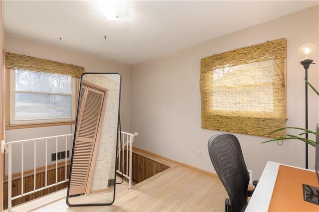 6138 Hemlock Street, Mission, KS 66202