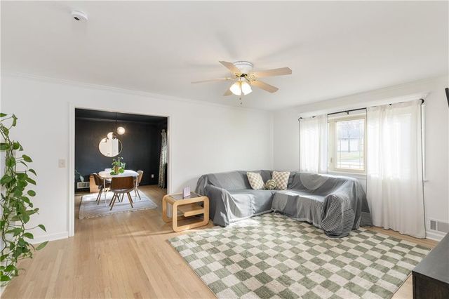 6138 Hemlock Street, Mission, KS 66202