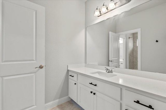 101 Free Stone DR, Georgetown, TX 78628