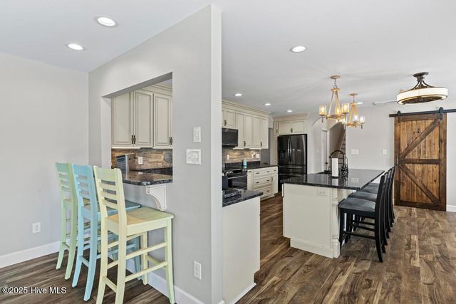143 Tifton Circle, Cape Carteret, NC 28584