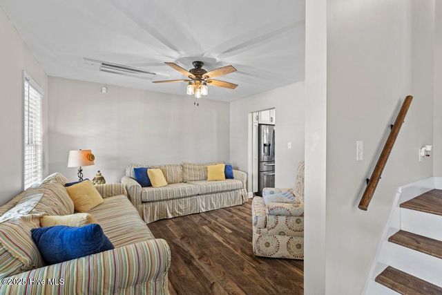 143 Tifton Circle, Cape Carteret, NC 28584