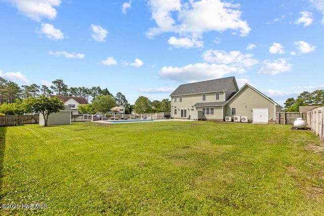 143 Tifton Circle, Cape Carteret, NC 28584
