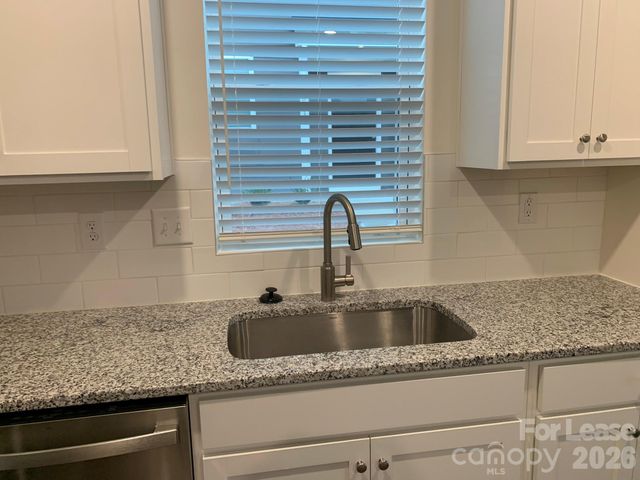 8101 Ramsburg Drive, Charlotte, NC 28269