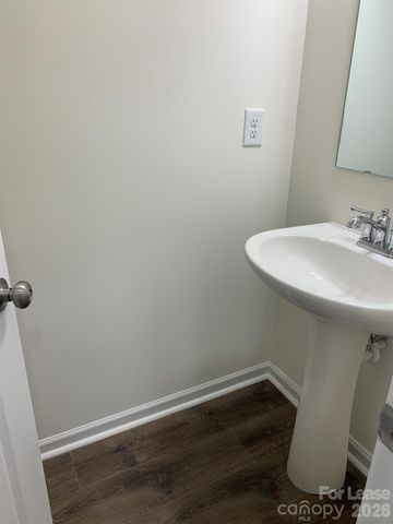 8101 Ramsburg Drive, Charlotte, NC 28269