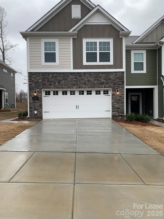 8101 Ramsburg Drive, Charlotte, NC 28269