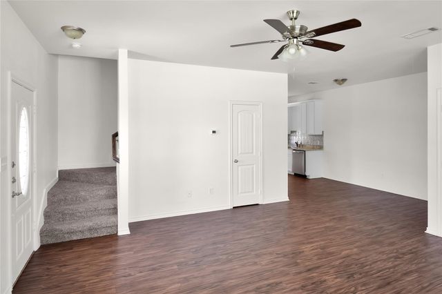 1102 Parkway Trail, Princeton, TX 75407