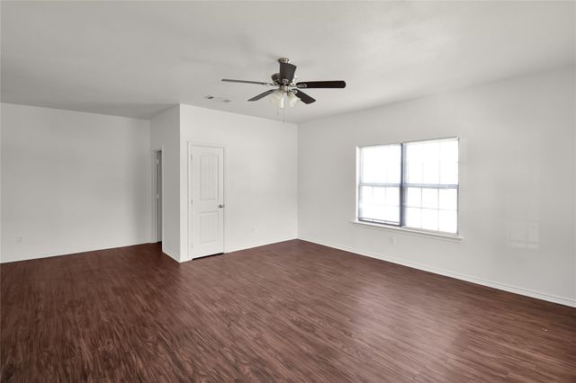 1102 Parkway Trail, Princeton, TX 75407