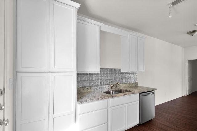 1102 Parkway Trail, Princeton, TX 75407
