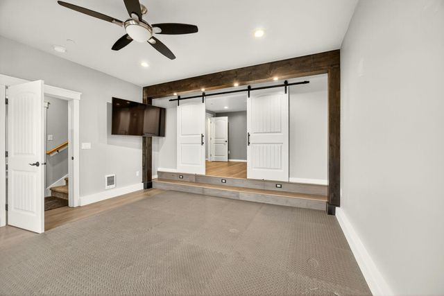 3371 Annapolis Drive, Medford, OR 97504