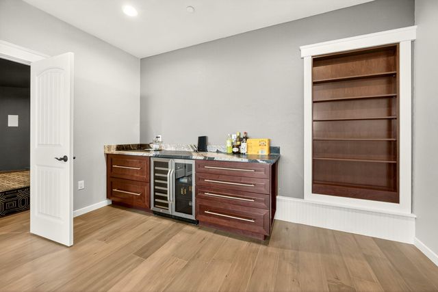 3371 Annapolis Drive, Medford, OR 97504