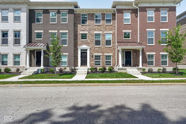 13823 Gatsby Drive, Fishers, IN 46038