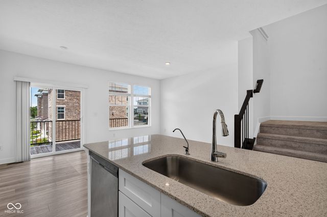 13823 Gatsby Drive, Fishers, IN 46038