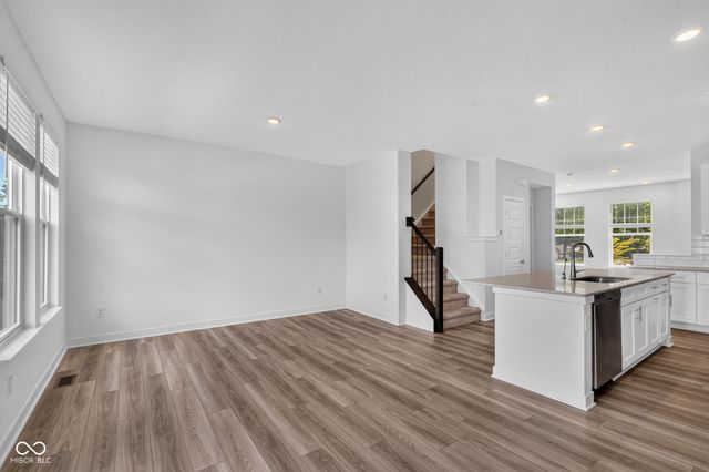 13823 Gatsby Drive, Fishers, IN 46038
