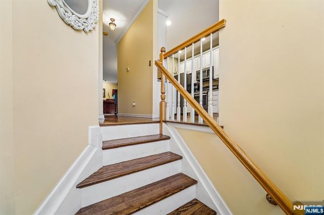 301 Cambridge Drive, Butler Borough, NJ 07405