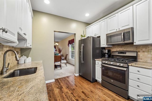 301 Cambridge Drive, Butler Borough, NJ 07405