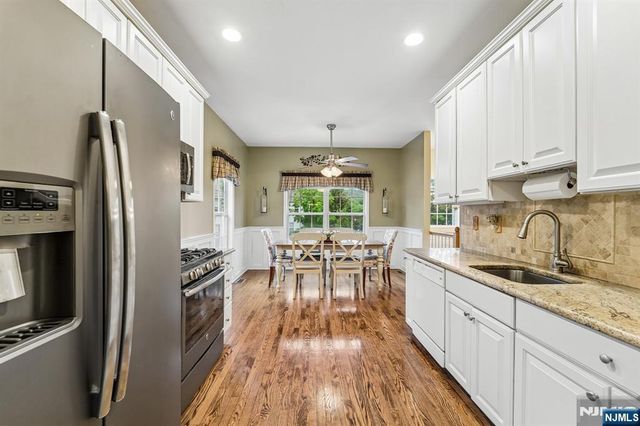 301 Cambridge Drive, Butler Borough, NJ 07405