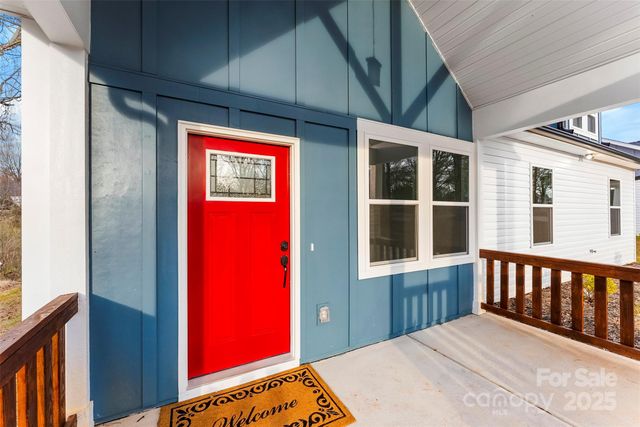 516 N Mulberry Street, Cherryville, NC 28021