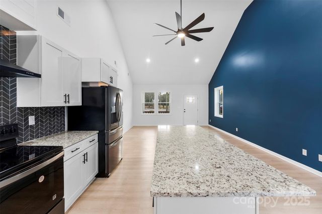 516 N Mulberry Street, Cherryville, NC 28021