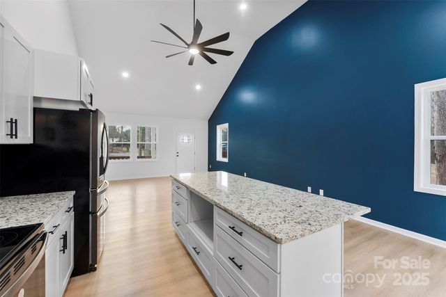 516 N Mulberry Street, Cherryville, NC 28021