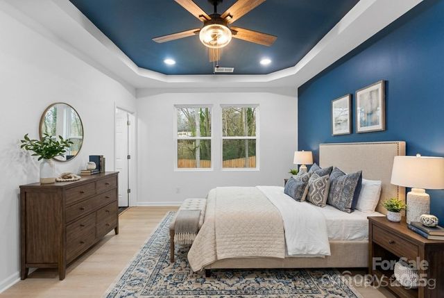 516 N Mulberry Street, Cherryville, NC 28021