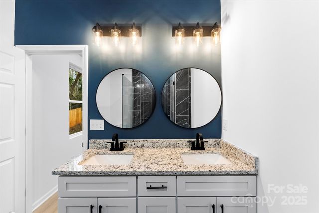 516 N Mulberry Street, Cherryville, NC 28021