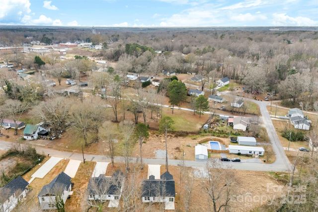 516 N Mulberry Street, Cherryville, NC 28021
