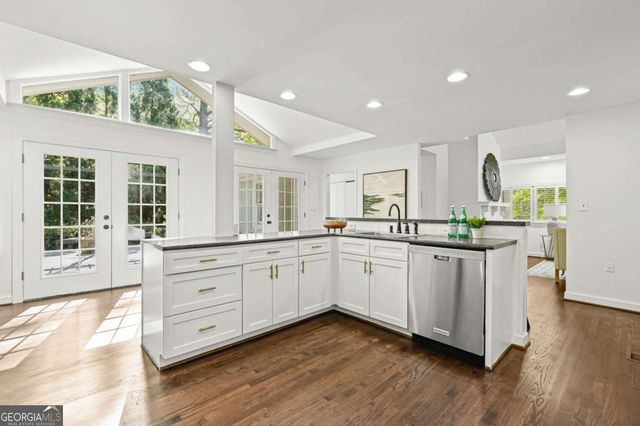 835 Willivee Drive, Decatur, GA 30033