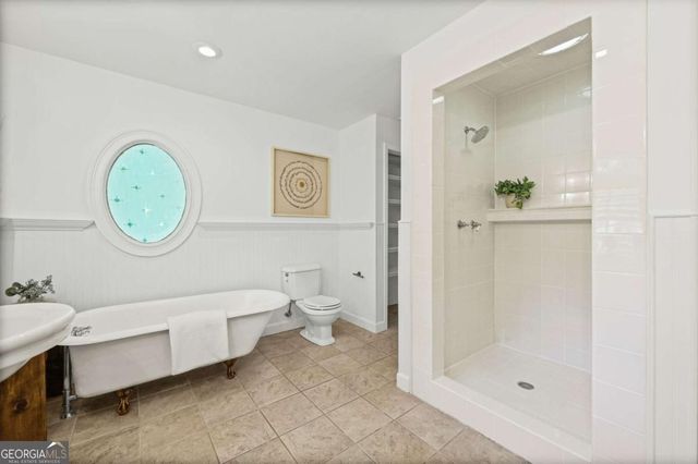 835 Willivee Drive, Decatur, GA 30033