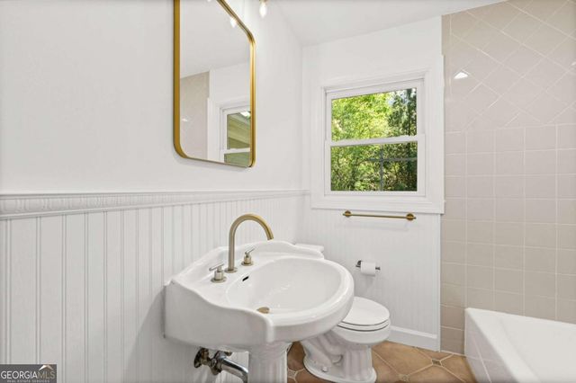 835 Willivee Drive, Decatur, GA 30033