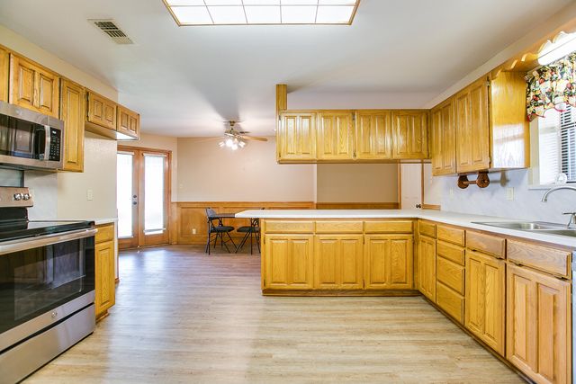 1200 Sea Island Road, San Angelo, TX 76904