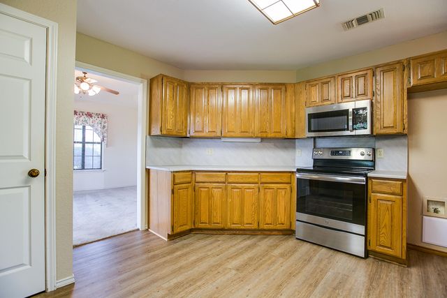 1200 Sea Island Road, San Angelo, TX 76904