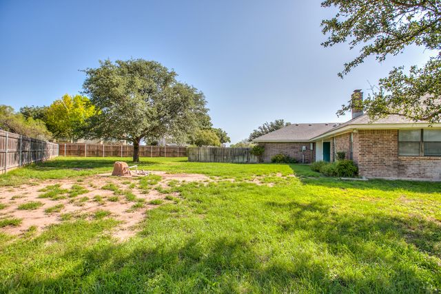 1200 Sea Island Road, San Angelo, TX 76904